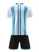 2 piezas de camiseta de fútbol a rayas para hombre y pantalones cortos deportivos sólidos: perfectos para actividades de verano al aire libre!