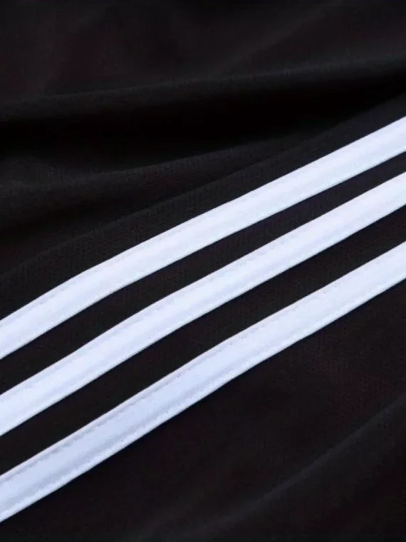 2pcs Kit De Fútbol, Nios Camiseta De Fútbol A Rayas Y Pantalones Cortos Transpirables Y Ligeramente Elásticoss Para F??bol Entrenamiento Competición