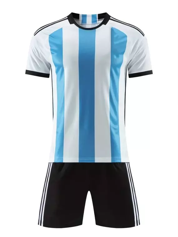 2 piezas de camiseta de fútbol a rayas para hombre y pantalones cortos deportivos sólidos: perfectos para actividades de verano al aire libre!